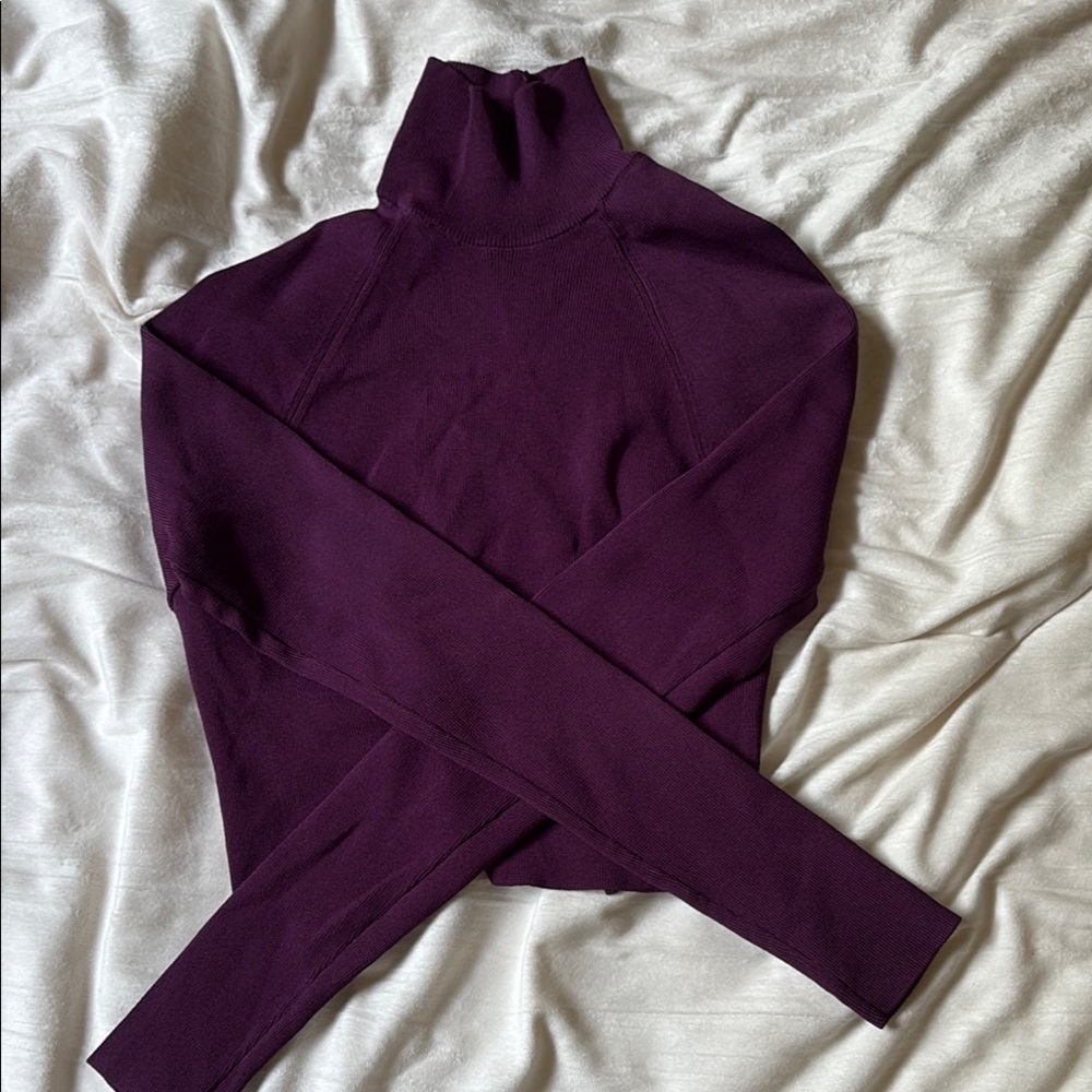 Women's Purple Open Backed Cropped Turtleneck Sweater